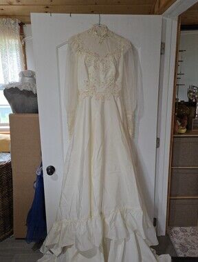 Vintage 1970s High Neck Beaded Lace Sheer Long Sleeve Wedding Dress, SIZE 10